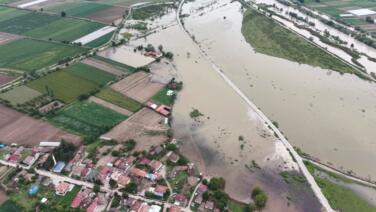 erbaadaki taskinin bilancosu gun agarinca ortaya cikti zzxEEP9l