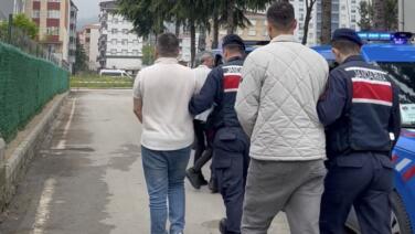 jandarmanin uyusturucu operasyonunda 3 tutuklama 6ZzO41GQ