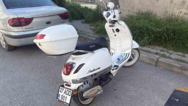kaldirima carpan motosikletin surucusu yaralandi SsmGP7Ki