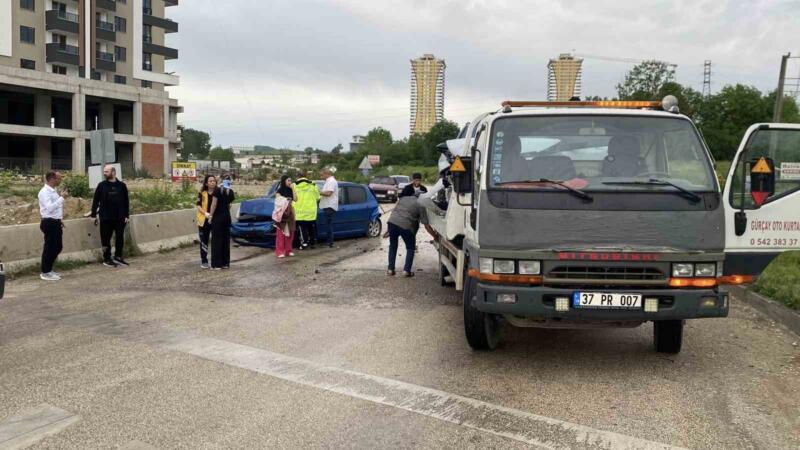 kastamonu 5 aracli zincirleme kaza 5 yarali dz3wErMl