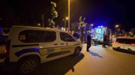 kastamonuda motosiklet park halindeki otomobile carpti 1 yarali gjxjFVhD