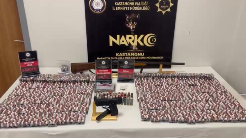 kurban bayrami oncesinde zehir tacirlerine buyuk darbe 6 gozalti ircQYPrM