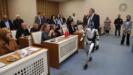 nufusa kayitli robot mecliste heyecanli anlar khdYCEcN
