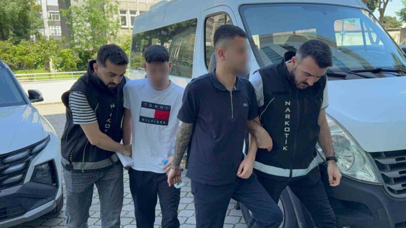 samsunda narkotikten pes pese operasyon gozaltina alinan 8 kisi adliyeye sevk edildi lsrcrAvw