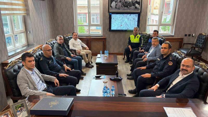 tosya ilcesinde sehir ici trafigi yeniden ele aliniyor mqgelec7