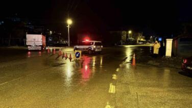 turhalda taskin riskine karsi bazi cadde ve sokaklar arac trafigine kapatildi 3vgp3aOp