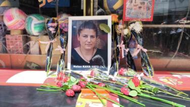 zihinsel engelli kizina istismari ogrenince kalbi buna dayanmayan anne icin savsat halki bir araya 9gaPzAt4