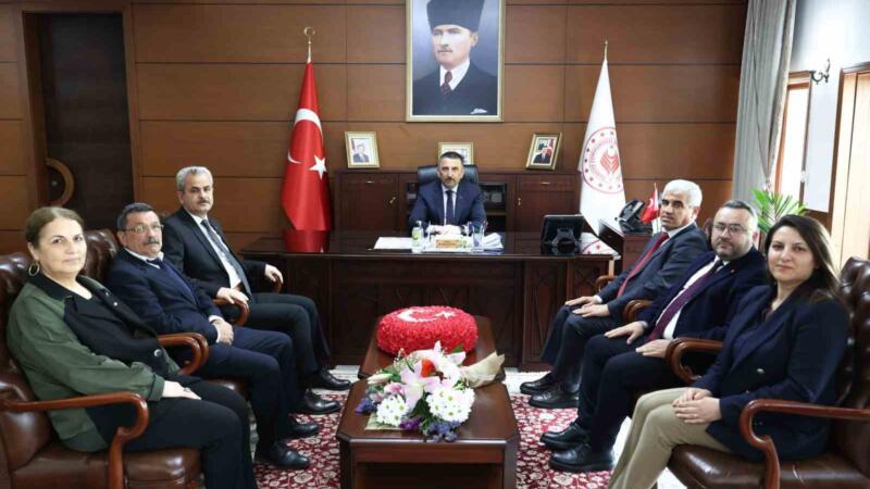 zonguldak sgk heyetinden vali hacibektasogluna ziyaret ryQVAcDL