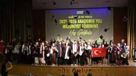 Eflani Meslek Yuksekokulunda mezuniyet heyecani