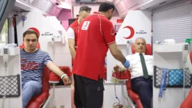 Genclik ve Spor Il Mudurlugunden kan bagisi etkinligi
