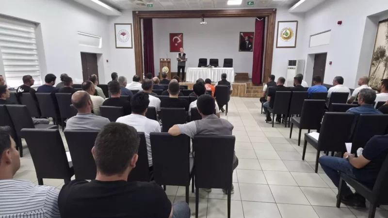 Is makineleri operatorlerine hizmet ici egitim