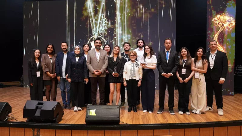 KBU ogrencilerinden Altin Safranda cifte basari