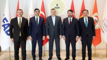 Karabuk heyetinden Icisleri Bakani Ciftciye ziyaret