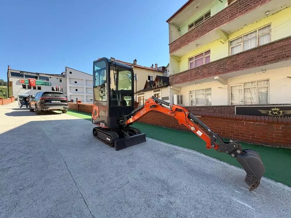 Yenice Belediyesine mini ekskavator destegi2