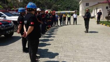 artvin barajinda gercegi aratmayan kurtarma tatbikati lv91secu