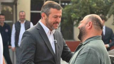 baskan cetinkaya belediye personeliyle bayramlasti vJ5IA1ha