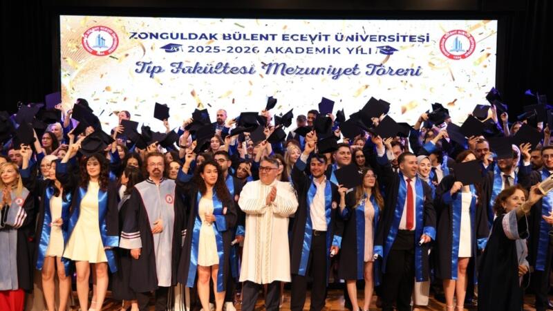 beunda genc doktorlar meslek hayatina ugurlandi CP38qwj4