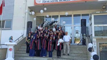 devrekte imam hatiplilerden mezuniyet sevinci JiAERxXW
