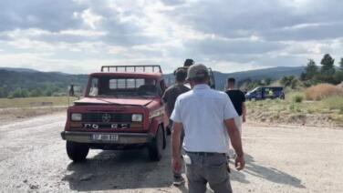 kastamonuda kamyonetle carpisan otomobil yandi YelMM1ZO