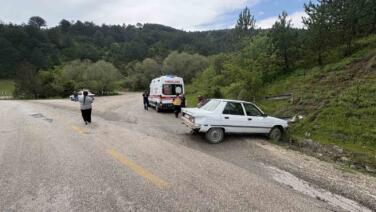 kastamonuda kontrolden cikan otomobil kaza yapti 2 yarali HNtZm1kj