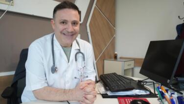profesor acikladi covid 19 asilari temiz cikti OKS8OHfq