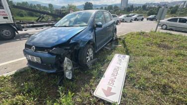 samsun sehir hastanesi kavsaginda yine kaza 2 yarali q9a7PElP
