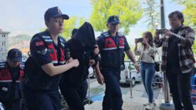 sevgilisi icin bicaklandi ihbarinda bulunan kadin tutuklandi SXzkkczl