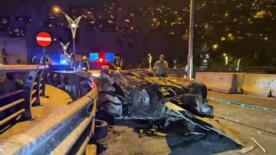 takla atan arac hurda yiginina dondu 19 yasindaki surucu agir yaralandi 1WZERriX