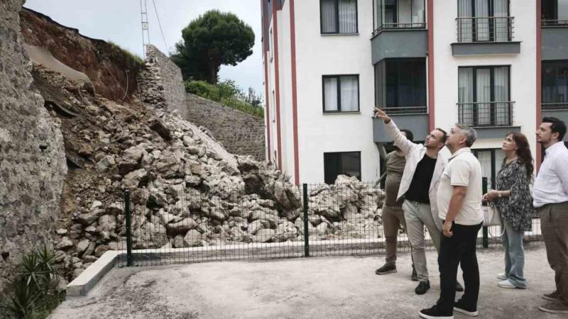 tiryaki trabzondaki tum buyuk olcekli istinat duvarlari incelenmeli h84EhV8J