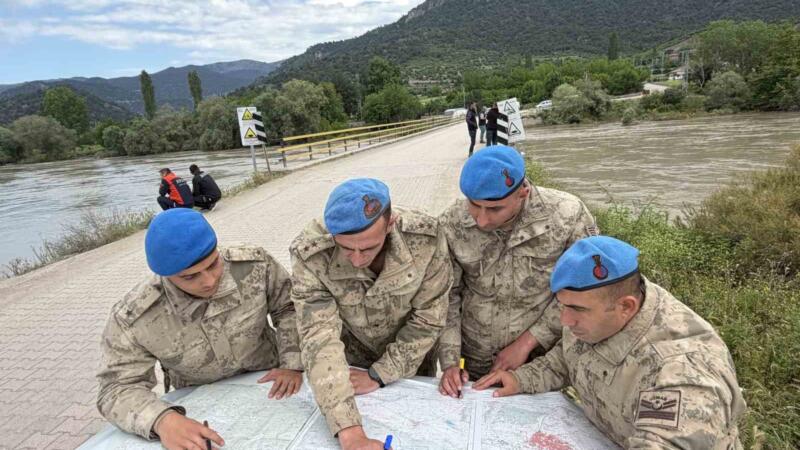 tokatta 216 personel kelkit cayinda kayip genclerin izini suruyor fpO2Zyxe