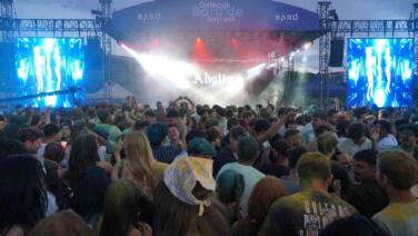 universiteli gencler barufest26 coskusu yasadi QQIlT8UC