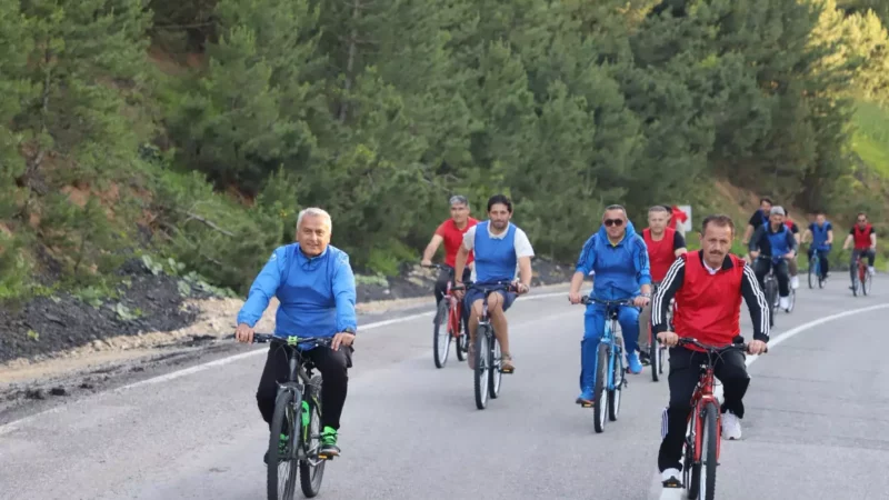 Saglikli yasam icin pedal cevirdiler