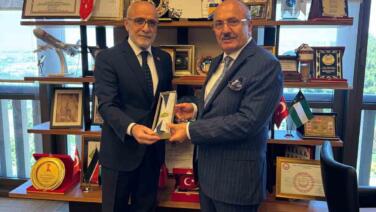 baskan arslan cumhurbaskani basdanismani topcuyu festivale davet etti U63vUCDu
