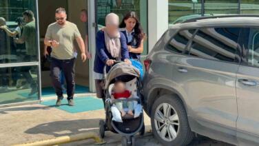 bebek arabasinda 1 kilo metamfetaminle yakalanan kari koca tutuklandi UJPfeYWq