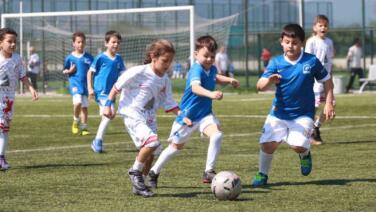 boluda mini minikler futbol turnuvasi heyecani basladi Ht3q5O5I