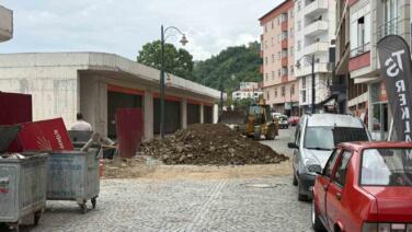 chpden ayrildilar parti tabelasini cope attilar tLBMU8Tr