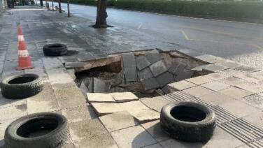 corumda saganak yagis sonrasi kaldirim coktu IuJ1Wf7j