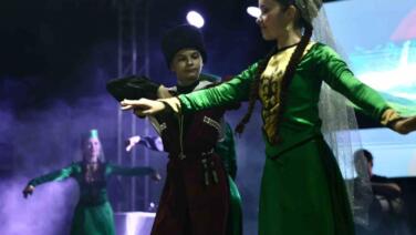 duzcede cerkes gecesi yogun ilgi gordu u2py5wBV