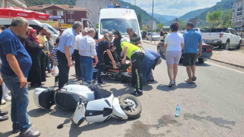 motosikletin carptigi kadin yaralandi msLM4TfR