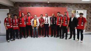 sungurlu belediyespor milli gurescileri tek cati altinda topladi Rm3byCKw