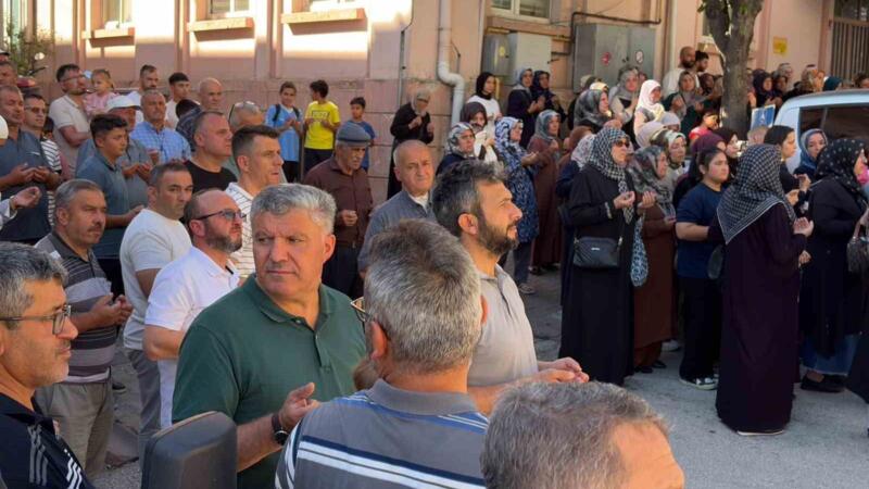 tosyada 19 kisilik umre kafilesi dualarla ugurlandi zy5BVLj6