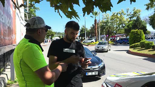 trafik polisinin dikkati dolandiricilik girisimini engelledi zzg7De2X