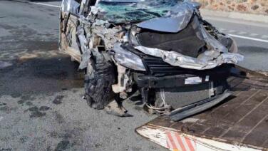 tunel cikisinda kamyona carpan otomobil takla atti 1 yarali H8LvfgaD