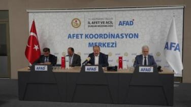 vali dallidan ormanlik alanlara sigara izmariti cam sise gibi benzeri malzemeleri atanlara tepki H9HQB3he