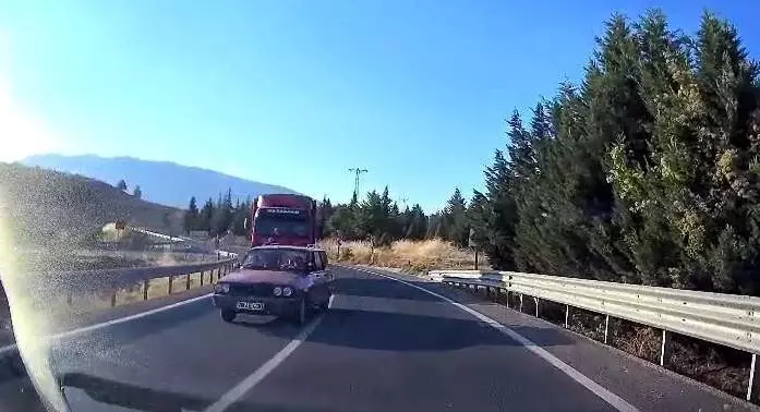 AW776304 02