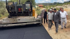 Eflani Corekli Koyunde asfalt calismalari incelendi