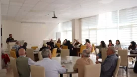 Engelli bireylerin ailelerine egitim duzenlendi