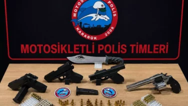 Karabukte ruhsatsiz tabanca ve cok sayida fisek ele gecirildi