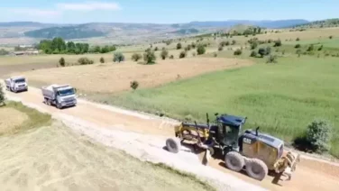 Yol ve altyapi calismalari hiz kesmeden devam ediyor