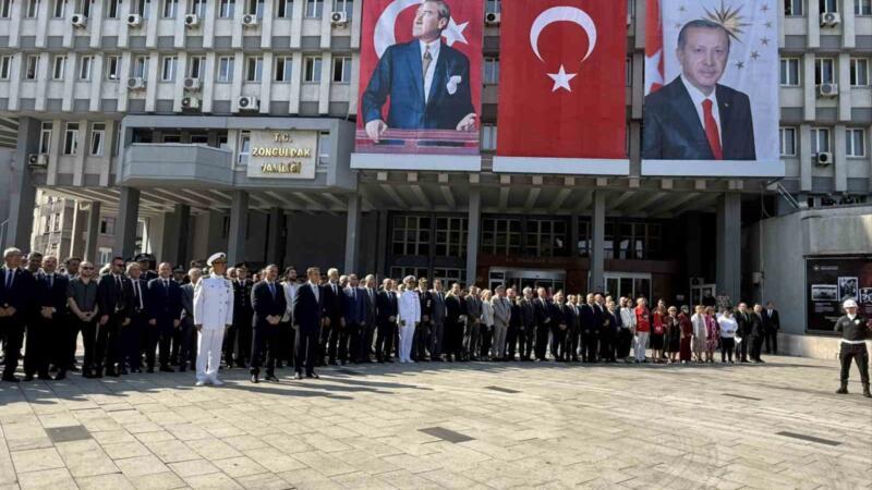 ataturkun zonguldaka gelisinin 95 yil donumu kutlandi jE72cKwL